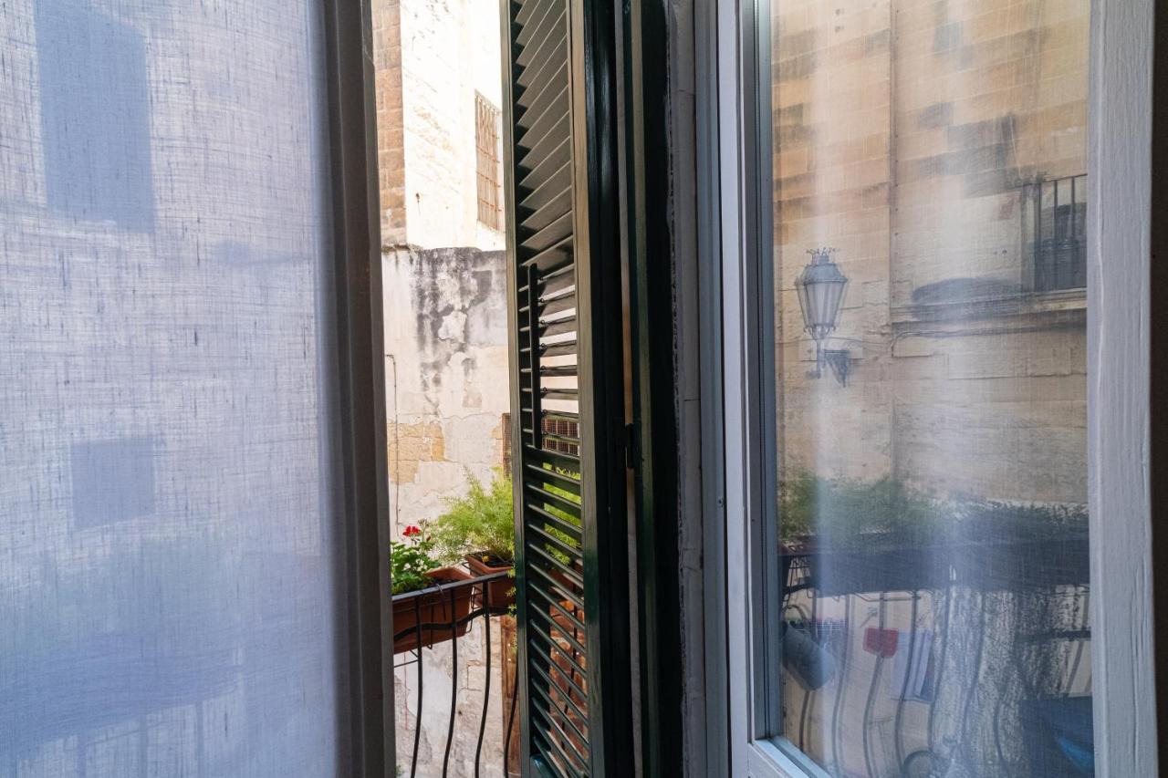 Il Giardino Di Sybar Leilighet Lecce Eksteriør bilde