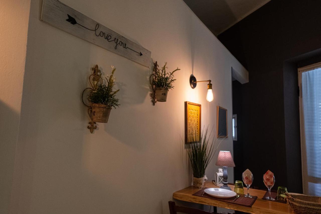 Il Giardino Di Sybar Leilighet Lecce Eksteriør bilde